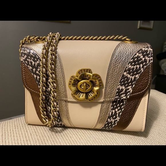 Coach Handbags - Coach Parker 18 69658